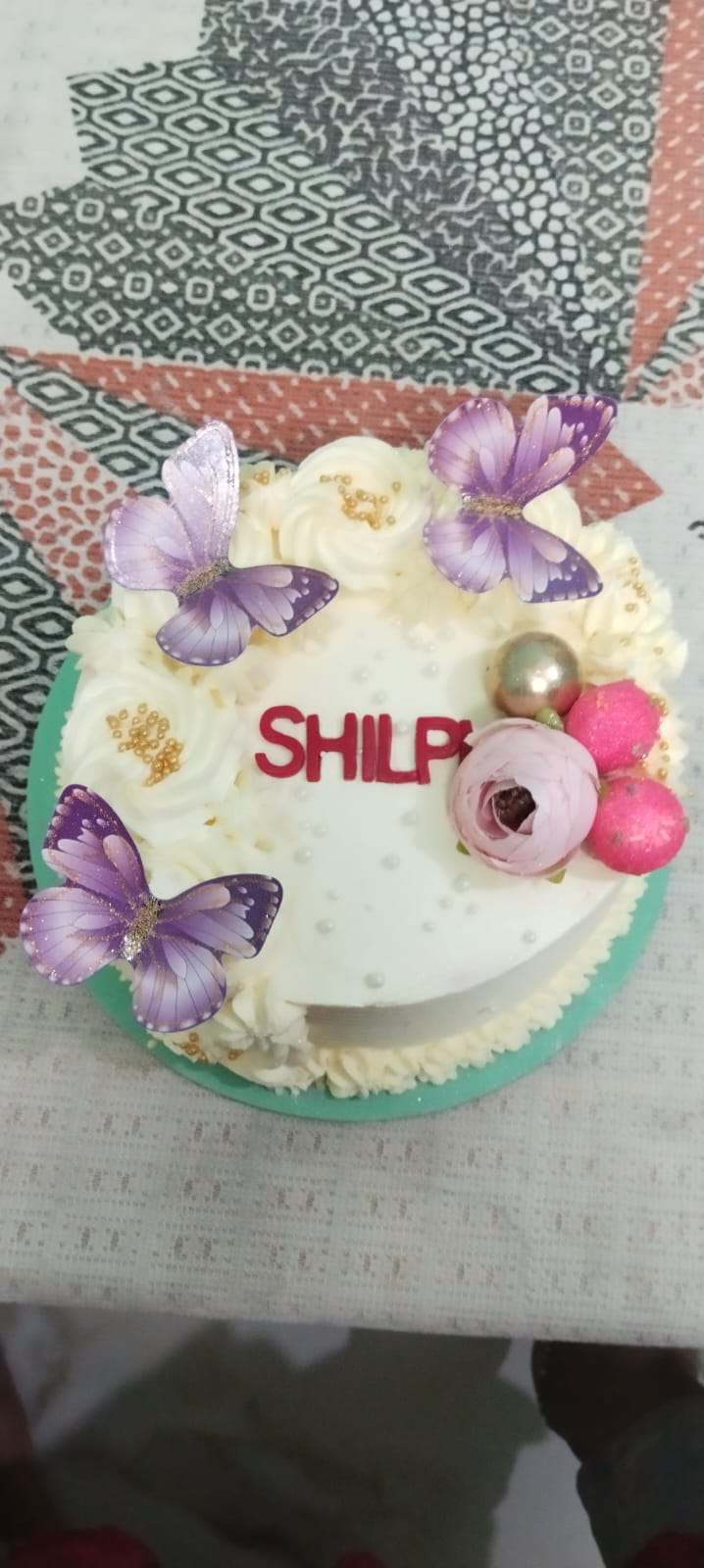 Simple Butterfly Cakes