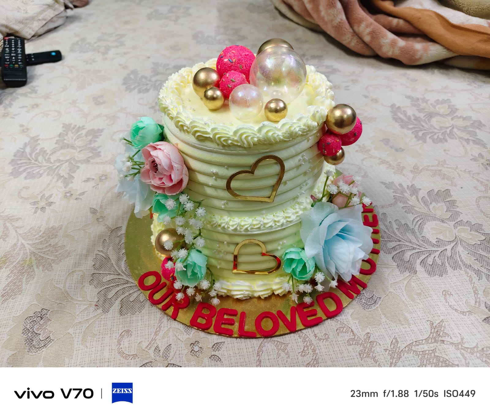 Double floor Love ❤ Cake